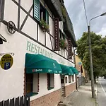Casa de hóspedes U Draka KLV